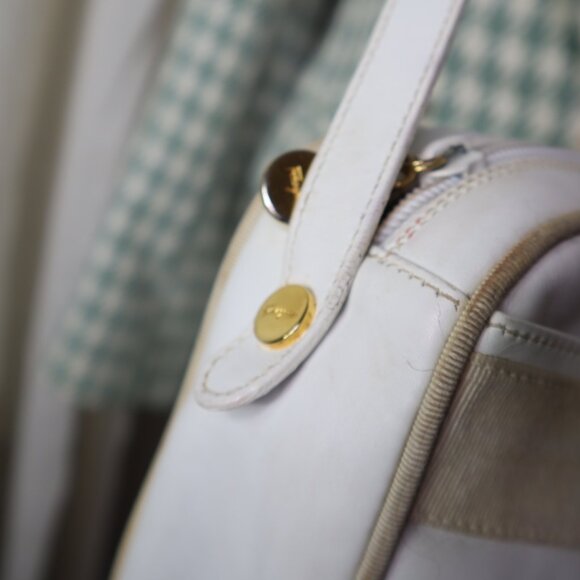 SALVATORE FERRAGAMO | Leather Crossbody Bag | Gold-Tone Hardware - Picture 8 of 10